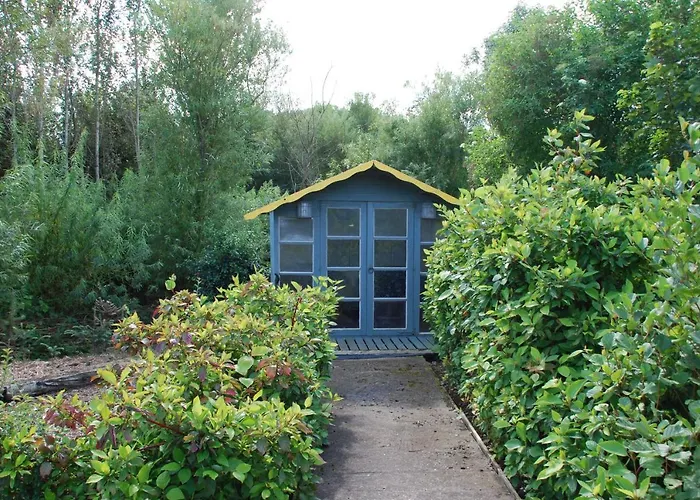 Unique Garden Centre Country Cottage